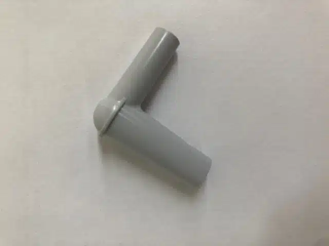 Asskea 400014 Winkeladapter haaks voor op de afzuigslang, twee slangen haaks koppelen mogelijk.