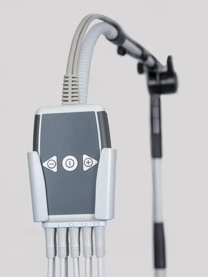 Handy VAQ vacuümelektrodesysteem met kabelarm close-up, voor verplaatsen van Handy VAQ.